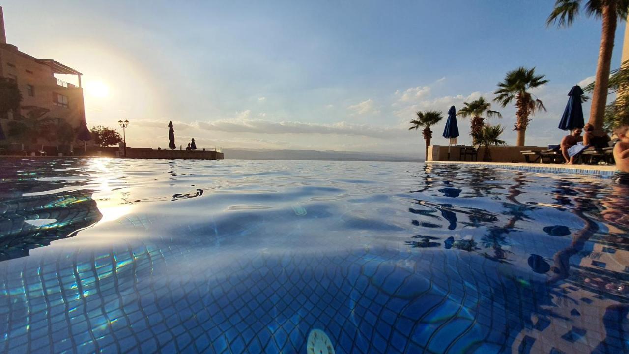 Comfy Sea View At Deadsea Samarah Sweimeh