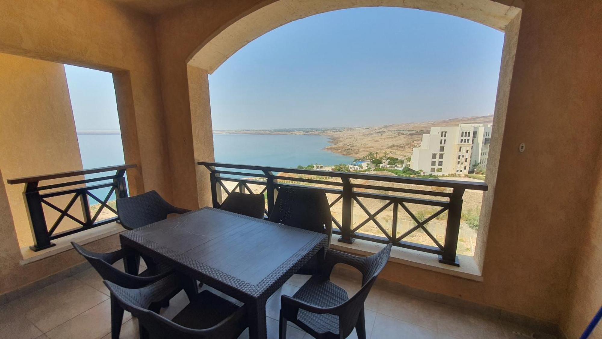 Comfy Sea View At Deadsea Samarah Apartment *