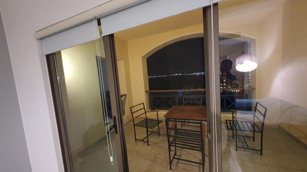 Comfy Sea View At Deadsea Samarah Sweimeh
